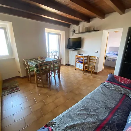 Casa Dai Nonni Perledo