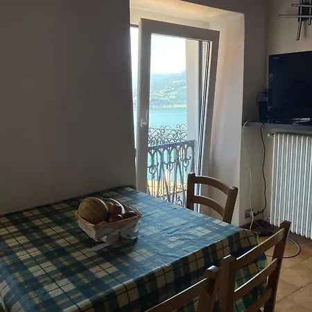 Casa Dai Nonni * Perledo